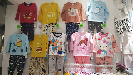 廣州童裝批發(fā)市場探秘 性價(jià)比之王的寶藏之地